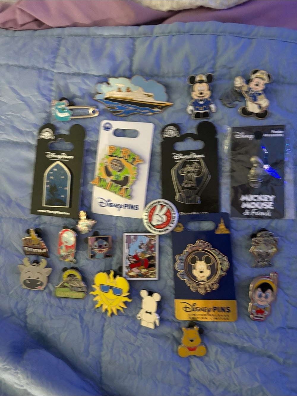Disney Multi-Pin Lot with Mickey, Pooh & Park Icons Blue, Yellow, Black stitch